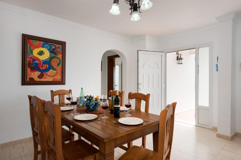 Fotografie z fotogalerie ubytování Villa Vesubio by Villa Plus v destinaci Puerto del Carmen