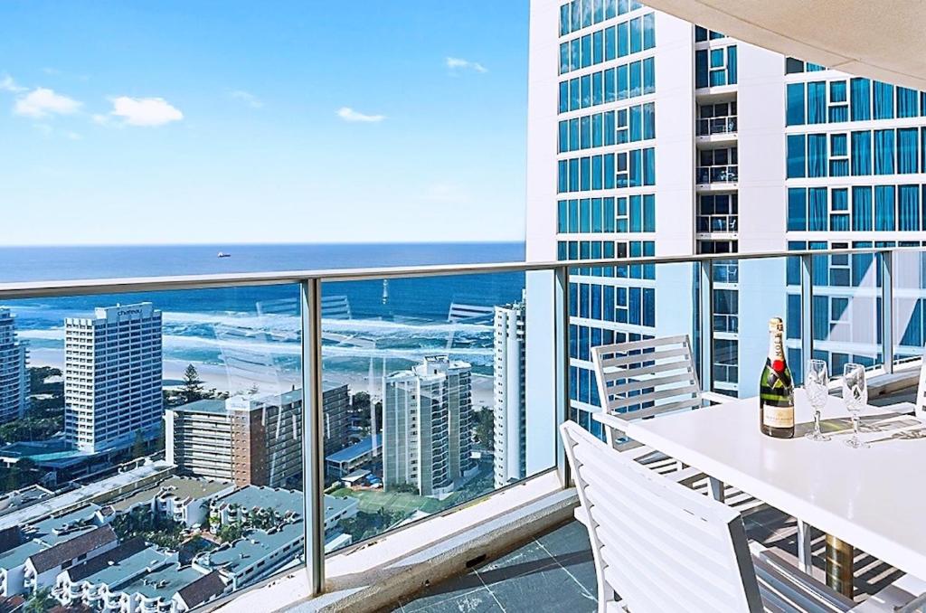 H Luxury Residence Apartments - Holiday Paradise - Luxury Two-Bedroom Apartment With Ocean View