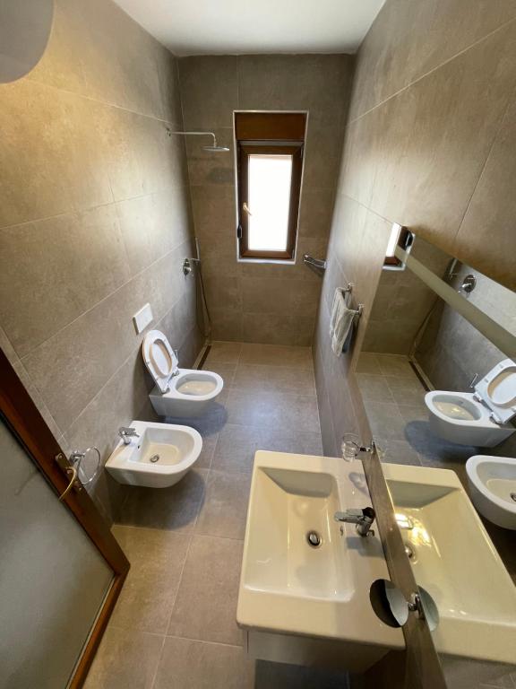 Gjiri Lalzit Apartment - Imazhi 8
