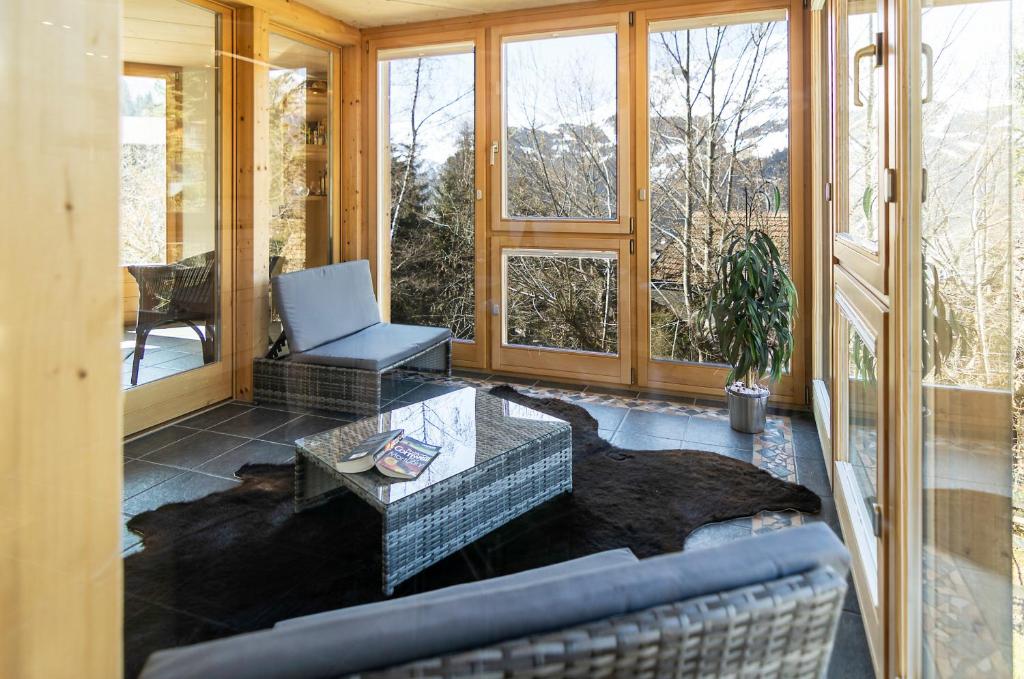 Posezení v ubytování Chalet Steingärtli 1