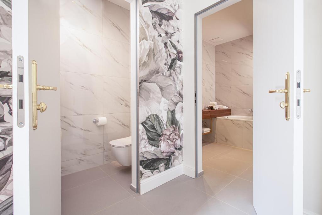 OREA Place Seno - Resim 32