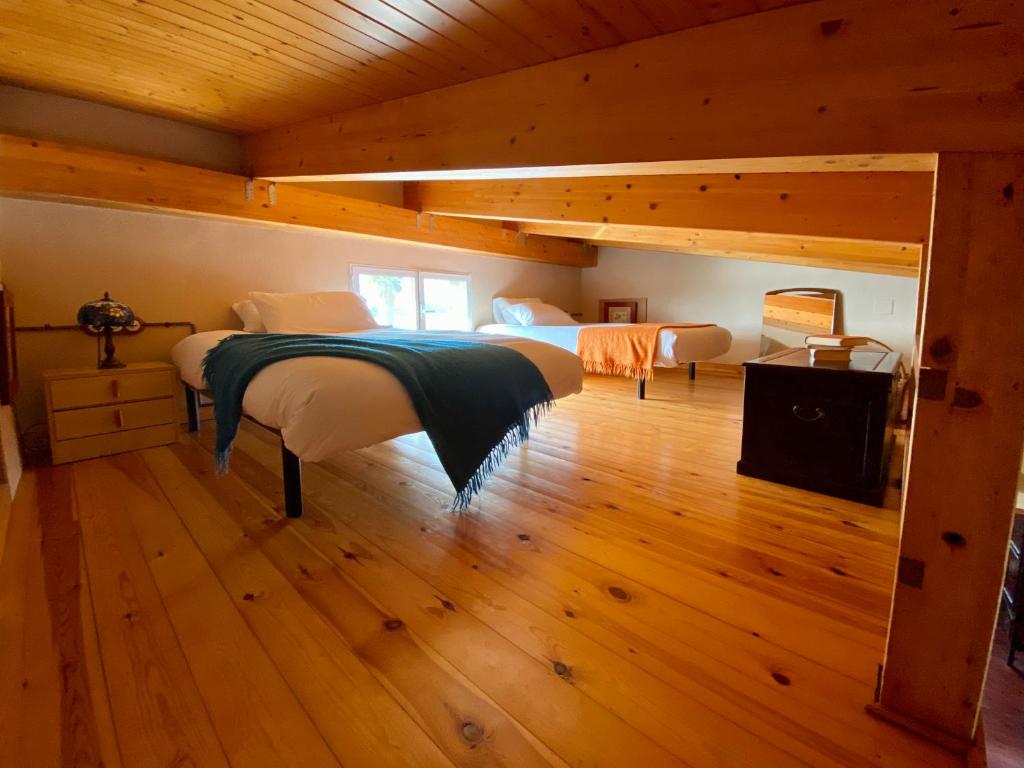 Postel nebo postele na pokoji v ubytování La casa del Riu Vell