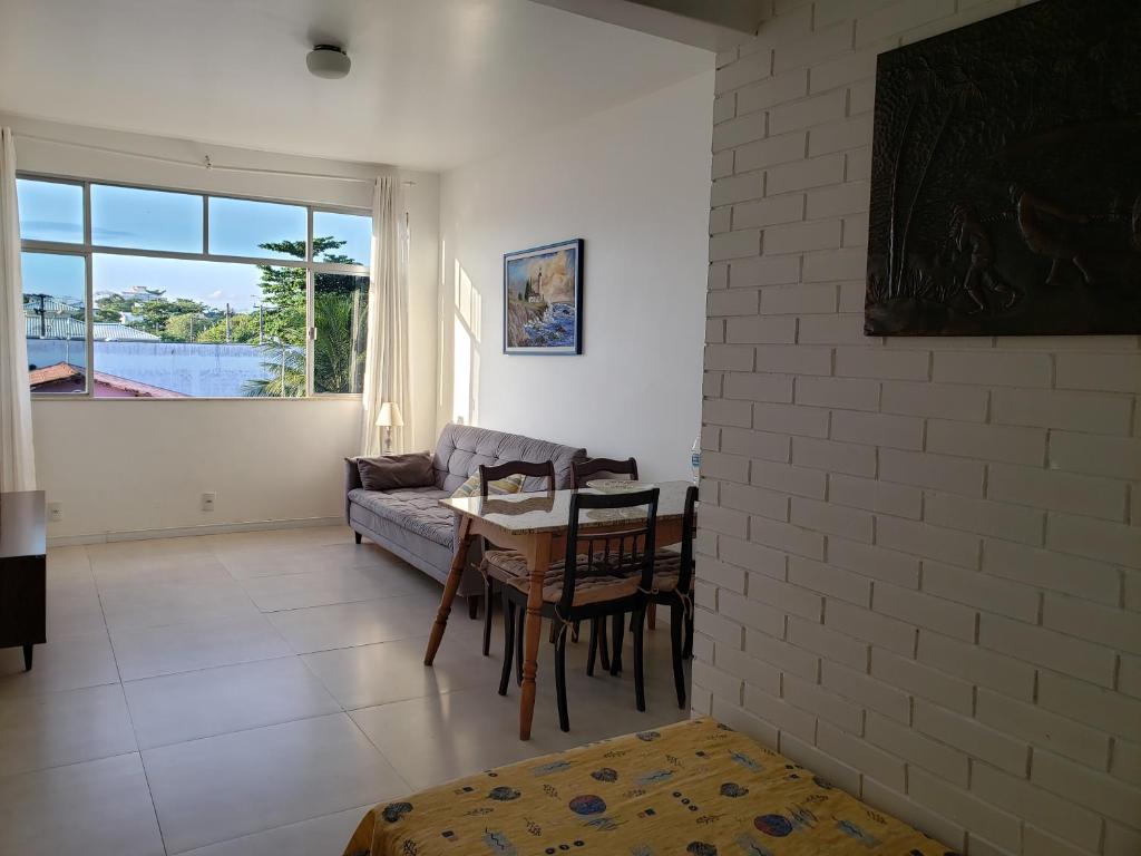  Apartamento a 2 quadras da Praia do Centro