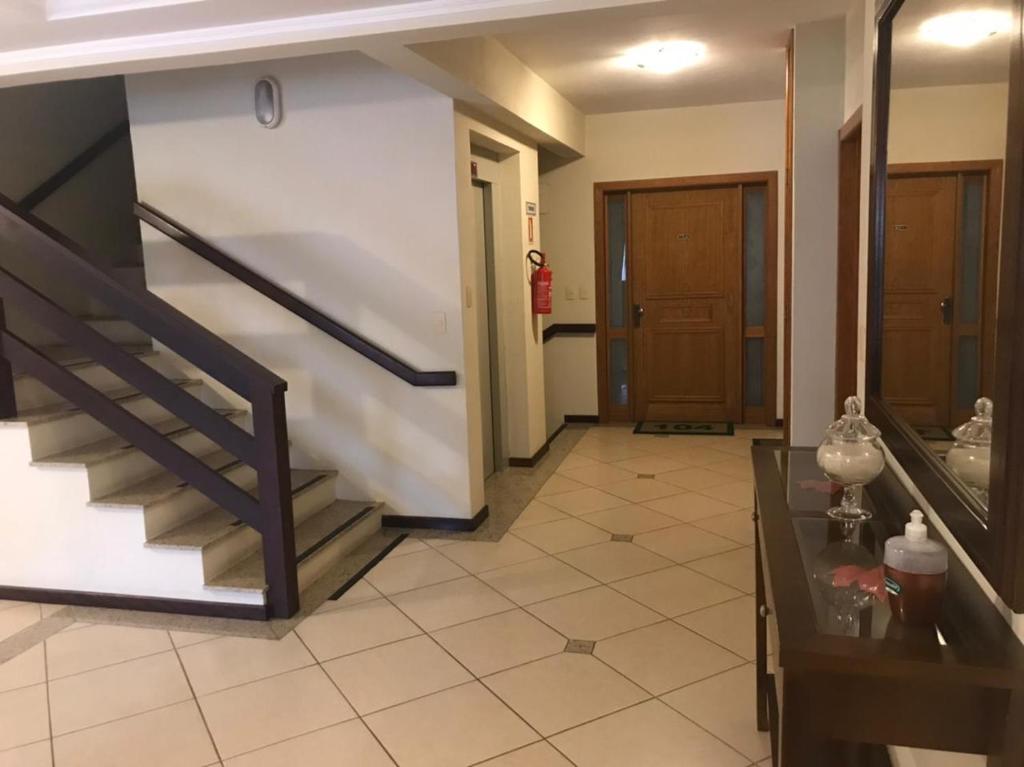 Charme Apartamento Centro de Gramado (600 metros da rua coberta)  Charme Apartamento Centro de Gramado (600 metros da rua coberta)