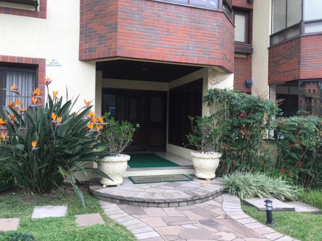 Charme Apartamento Centro de Gramado (600 metros da rua coberta)  Charme Apartamento Centro de Gramado (600 metros da rua coberta)