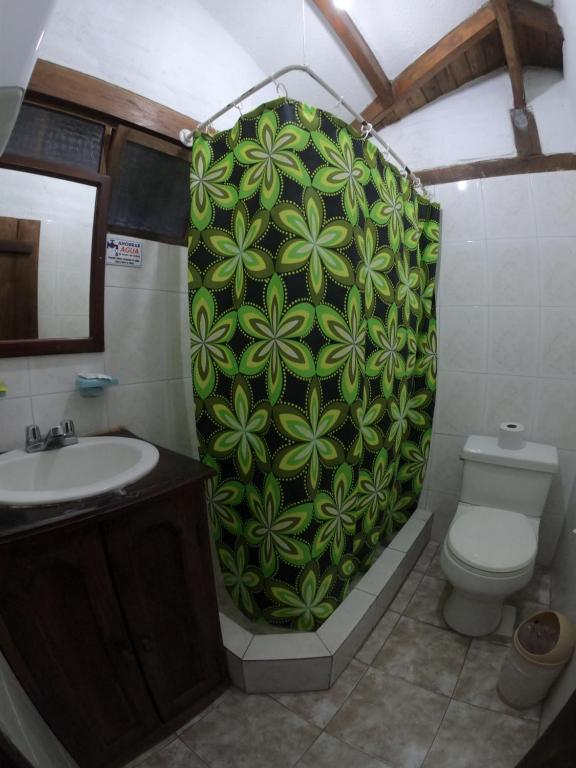 Koupelna v ubytování Hostal Inti Luna