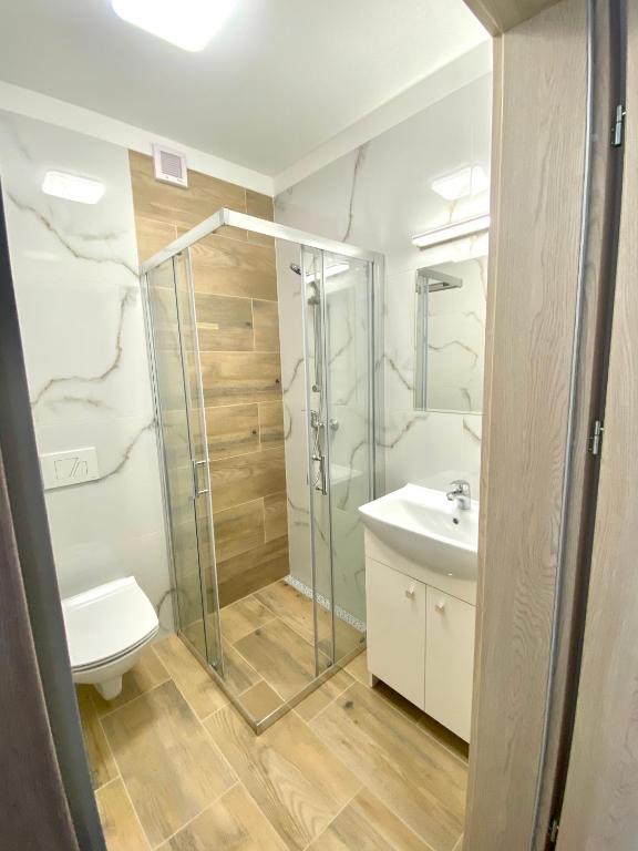 Koupelna v ubytování Karolowy pokoje&apartamenty