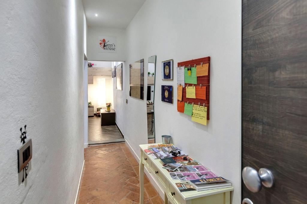 Geppi's Apartments - 13