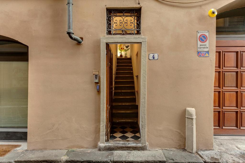 Geppi's Apartments - 17