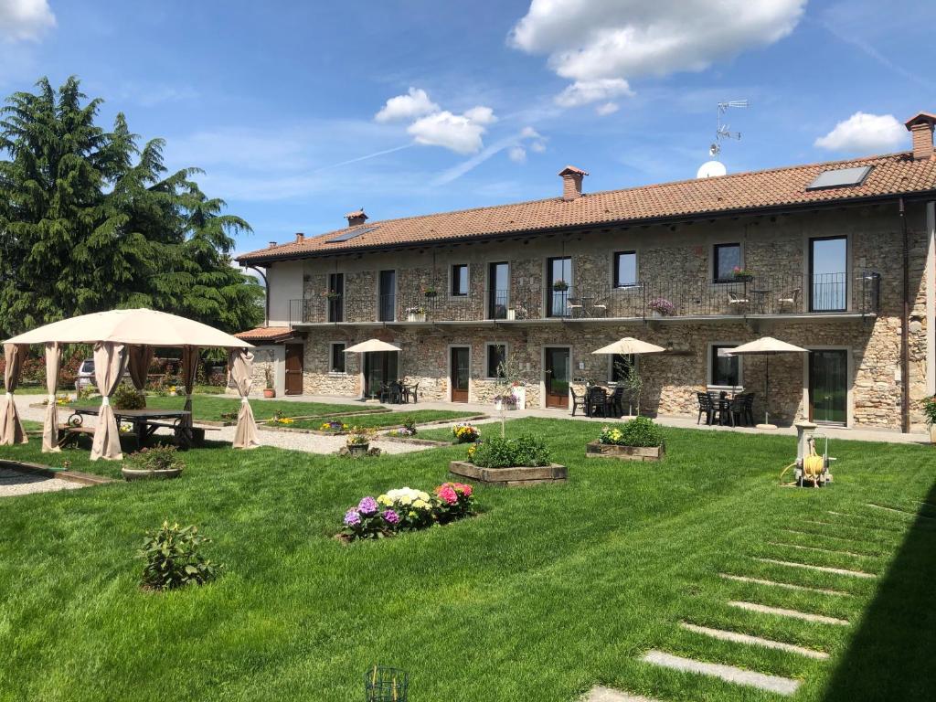 Vonkajšia záhrada v ubytovaní B&B Tenuta Legnate