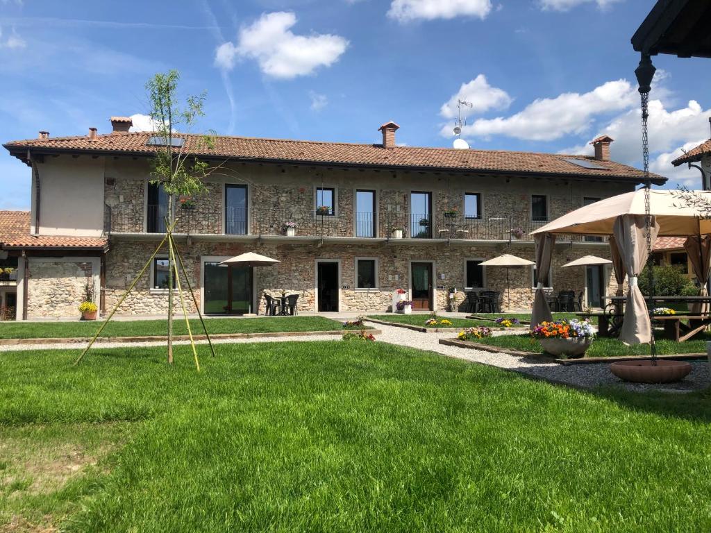 Vonkajšia záhrada v ubytovaní B&B Tenuta Legnate