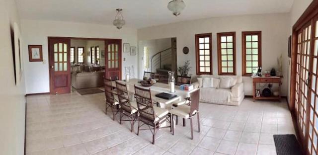  Entre Ibiuna e São Roque Casa de campo em condomínio