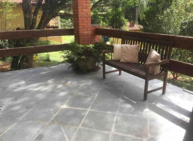 Entre Ibiuna e São Roque Casa de campo em condomínio