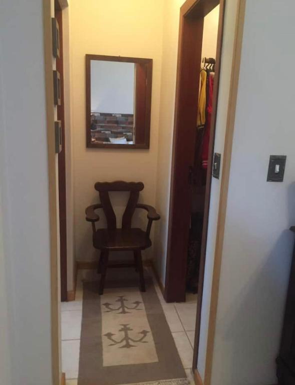  Entre Ibiuna e São Roque Casa de campo em condomínio