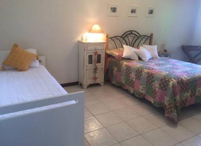  Entre Ibiuna e São Roque Casa de campo em condomínio