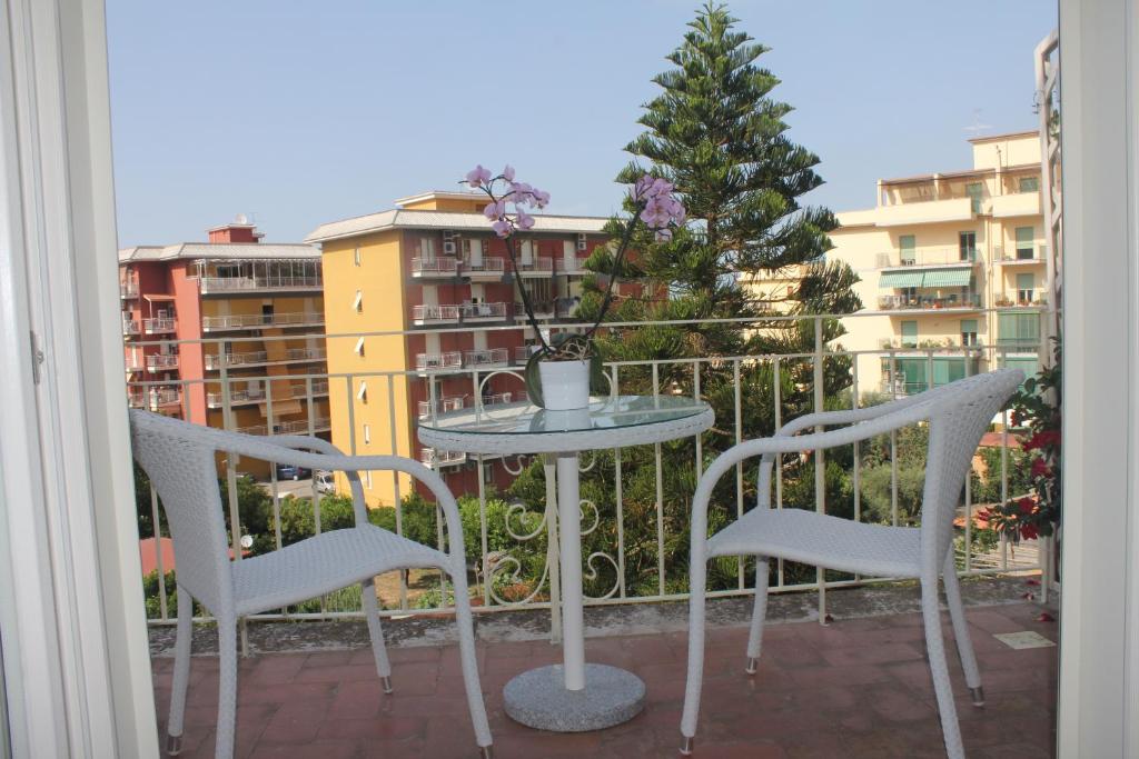 Balkón nebo terasa v ubytování B&B Il Giglio Bianco