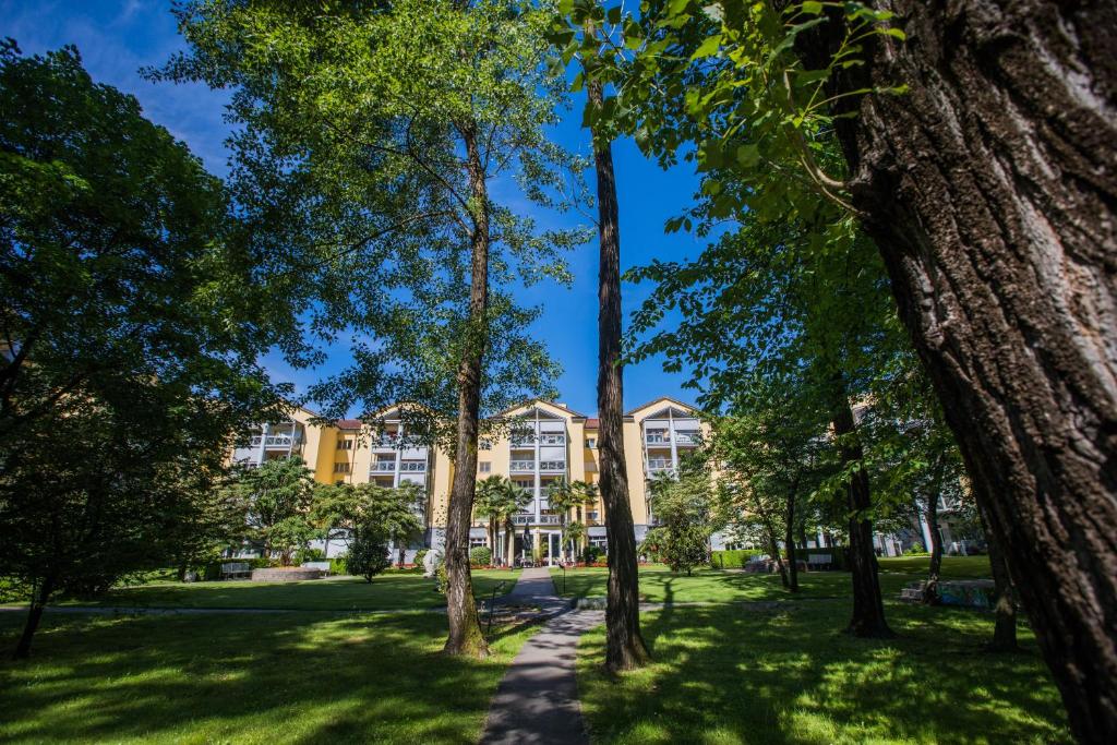 Zahrada ubytování Tertianum Residenza Al Lido - Appartements & Restaurant