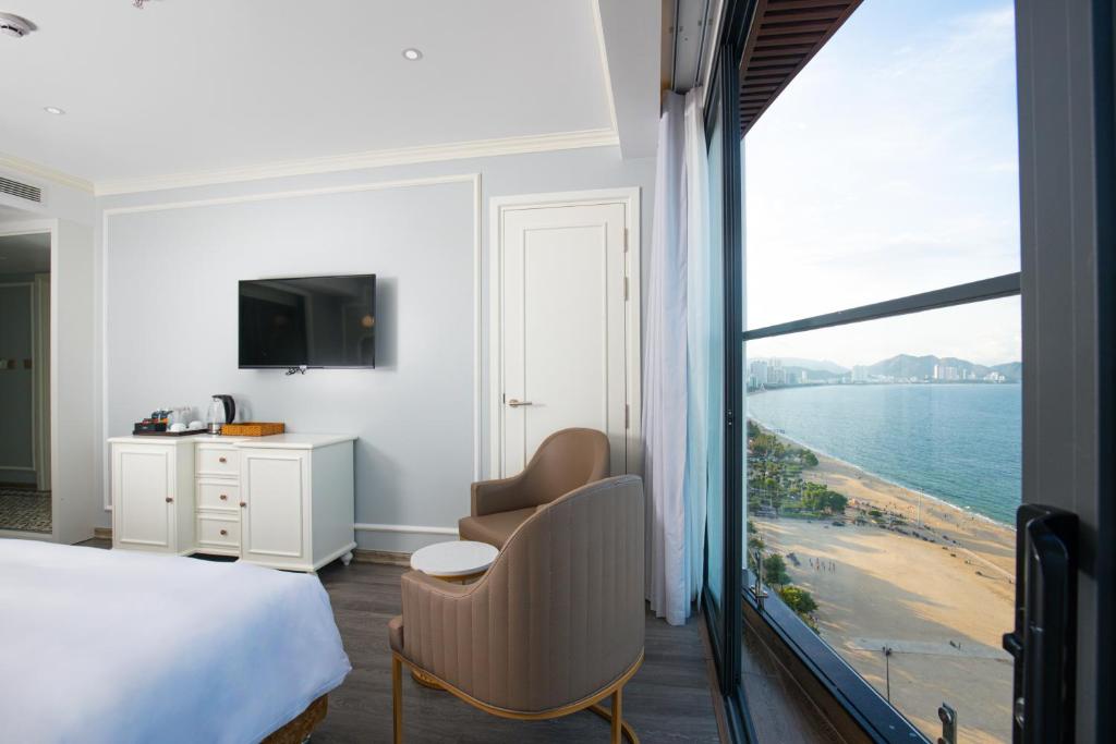 Phòng Gia đình Deluxe với Tầm nhìn ra Đại dương