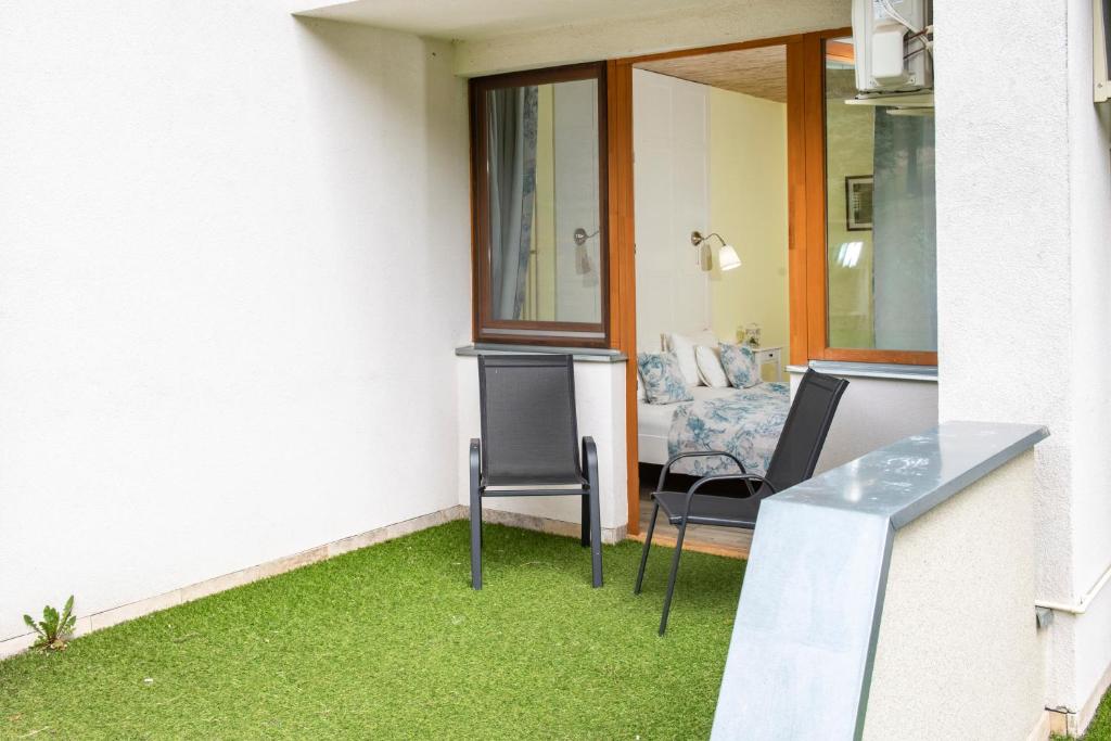 Tündérkert Hotel Noszvajにあるシーティングエリア