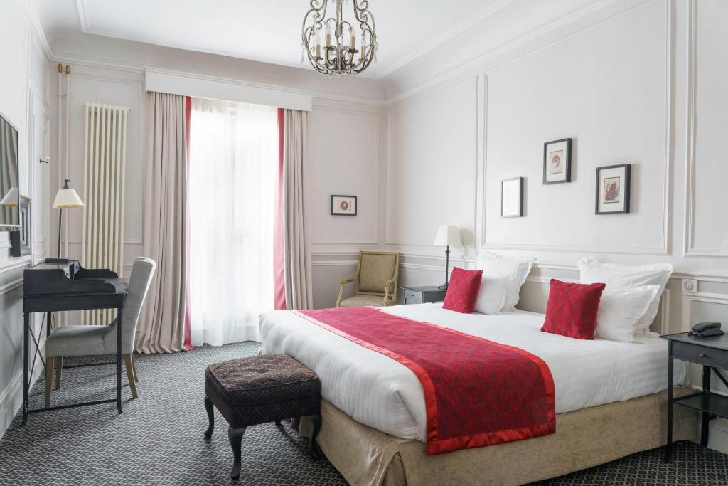 Bradford Elysées - Astotel - Privilege Double Room