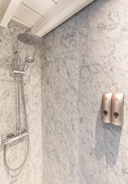 A bathroom at My Granada Garden - Catedral Lux Suite