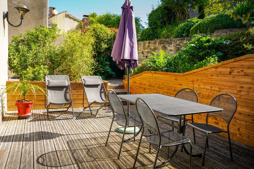 Sous les courtines - 3