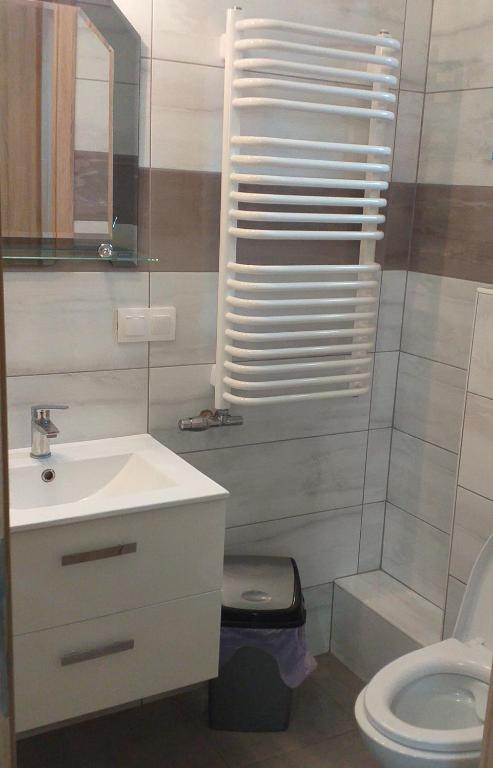 Zajazd na Podzamczu - Appartement Avec Balcon