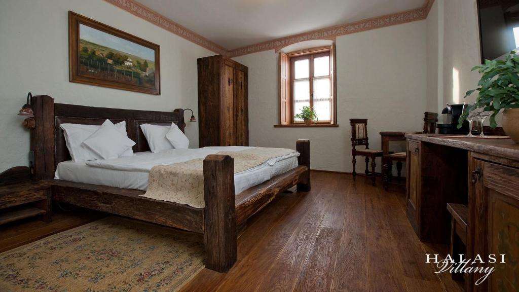 Halasi Pince Panzió - Sala Regina Standard