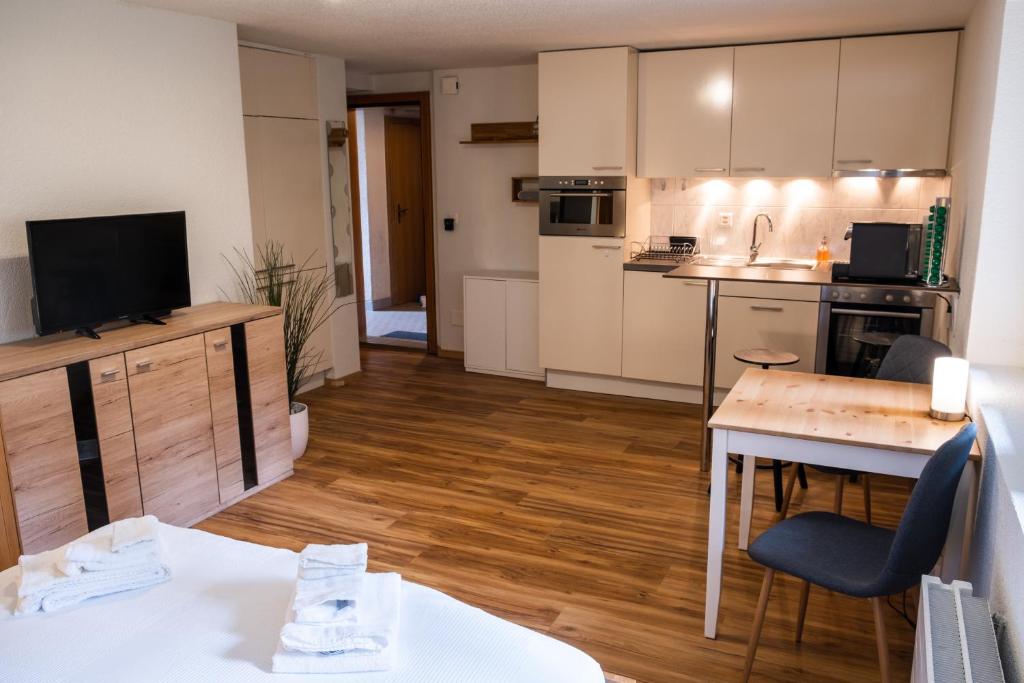 Studio Omis - Resim 4