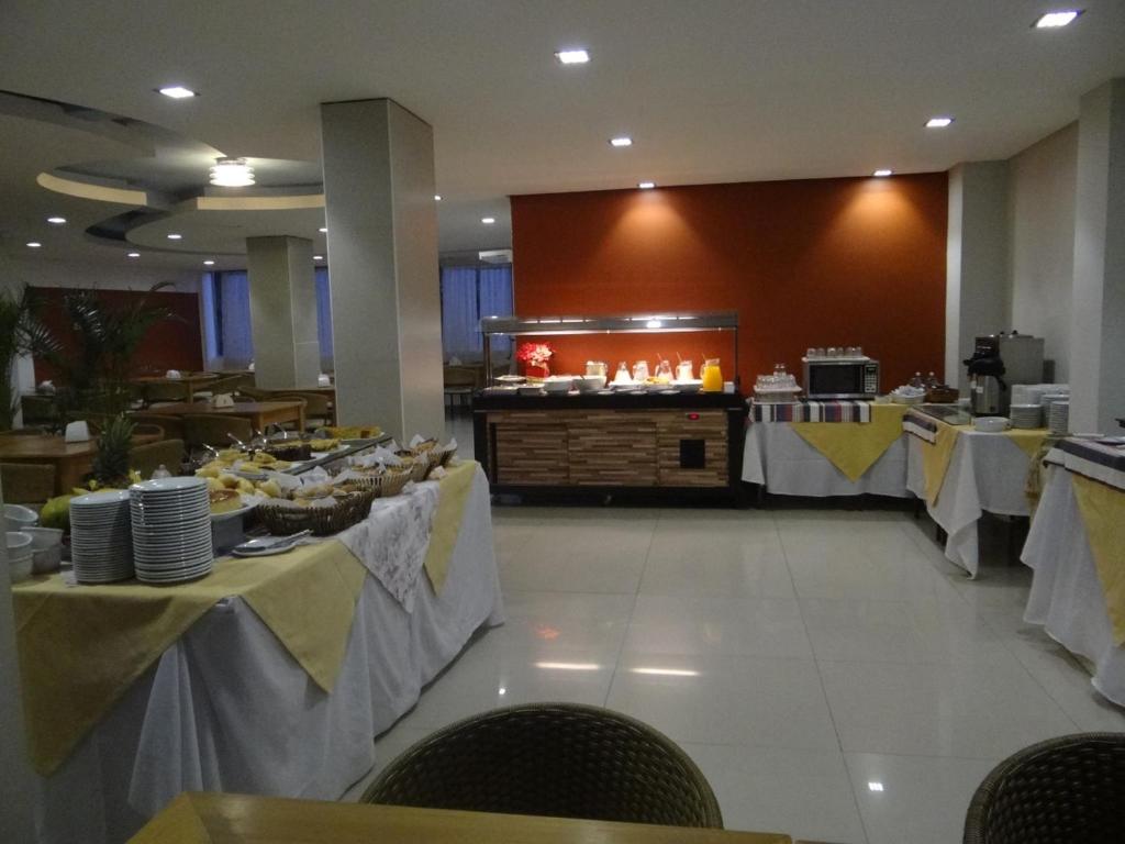  Hotel Emirates