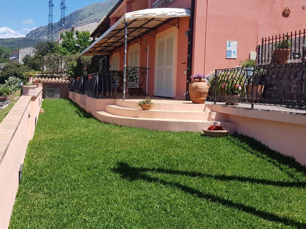 Budova, kde se bed and breakfast nachází