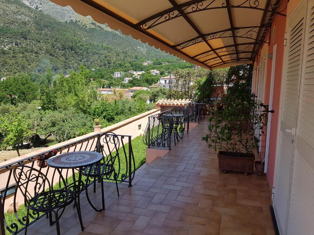 Nespecifikovaný výhled na hory nebo výhled na hory při pohledu z bed and breakfast