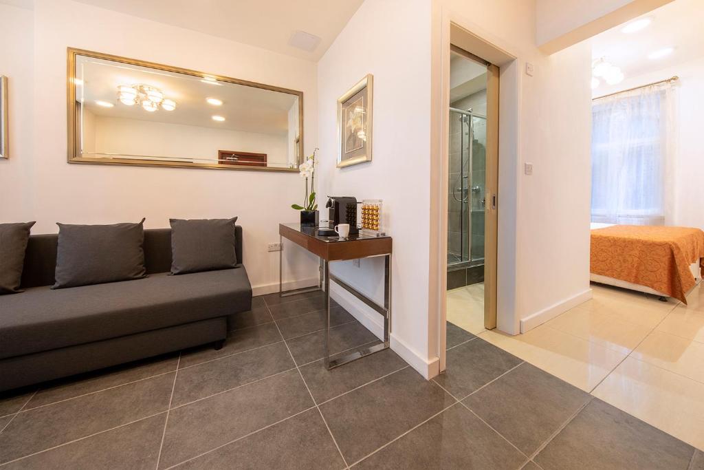 Postel nebo postele na pokoji v ubytování City Inn Russell Square