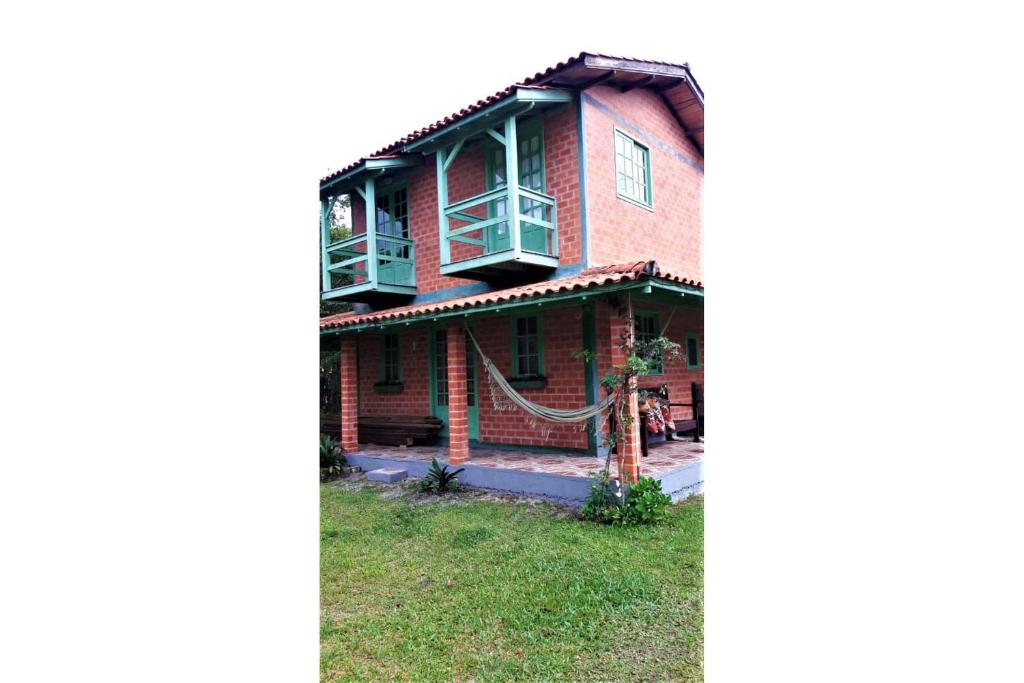  Casa com Piscina na Praia do Rosa - Imbituba/SC