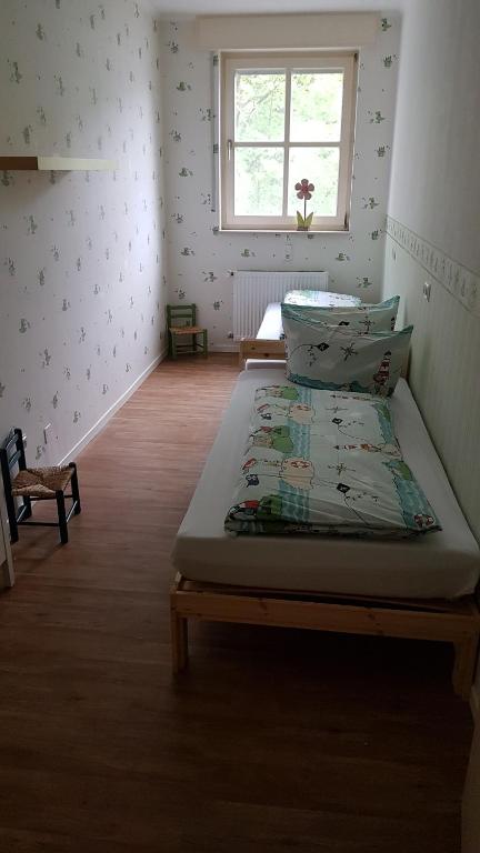 Stadthotel am Bühnenhaus - Apartamento De Tres Dormitorios