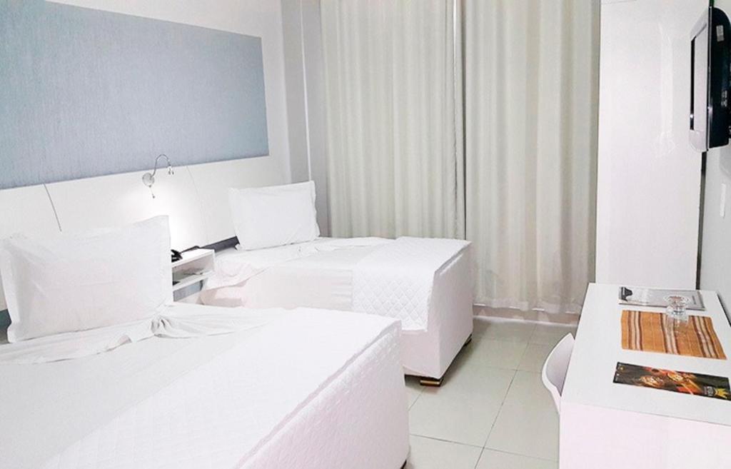  Hotel Emirates