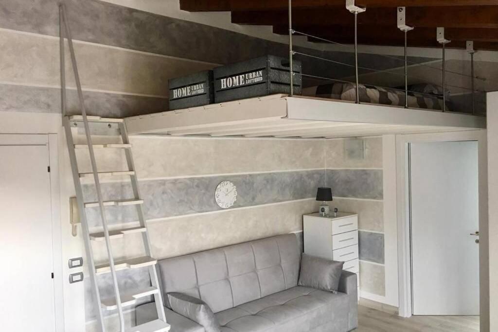 Posezení v ubytování La petite maison de Stephanie