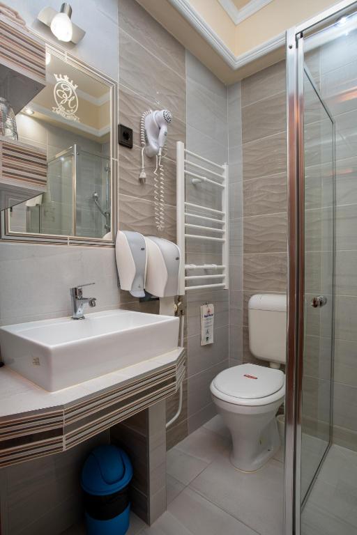 Illés Hotel - Resim 5