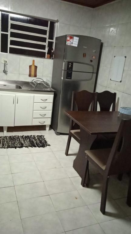  Casa grande e bem localizada