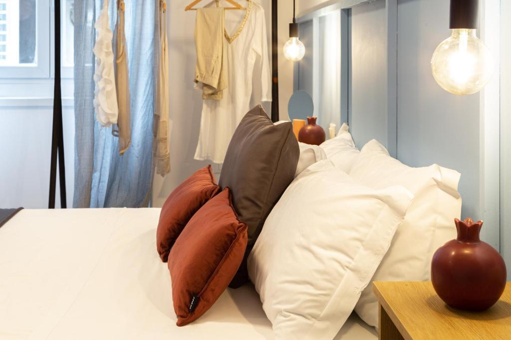 Stylish loft in the city center - One-Bedroom Apartment