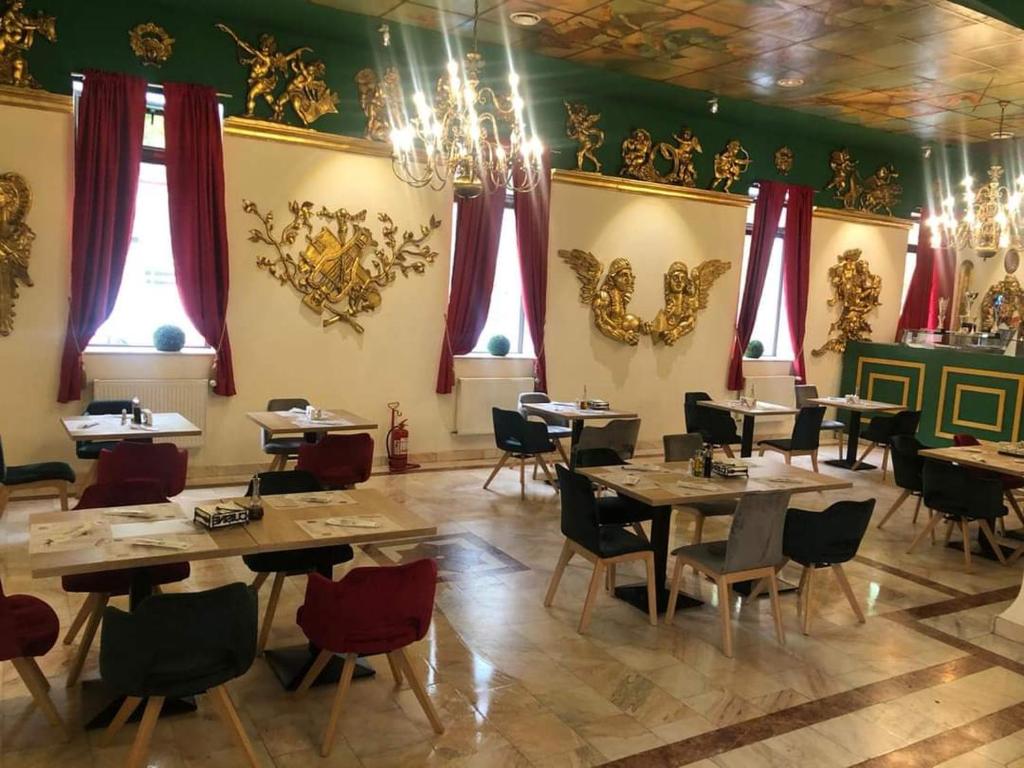 Restaurace v ubytování Hotel Kreta