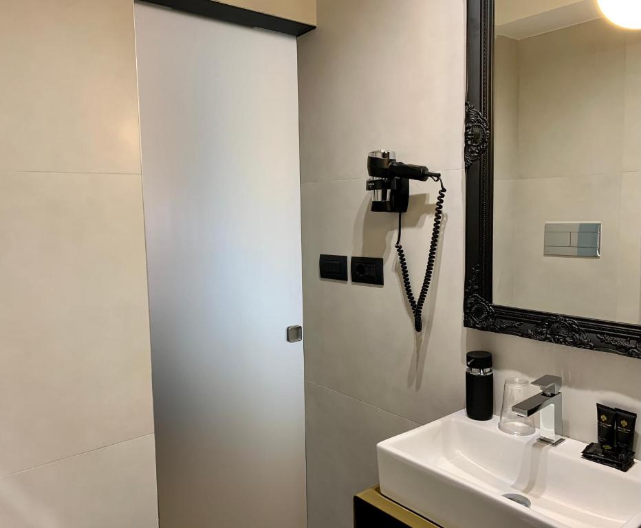 Toledo Boutique Rooms photo