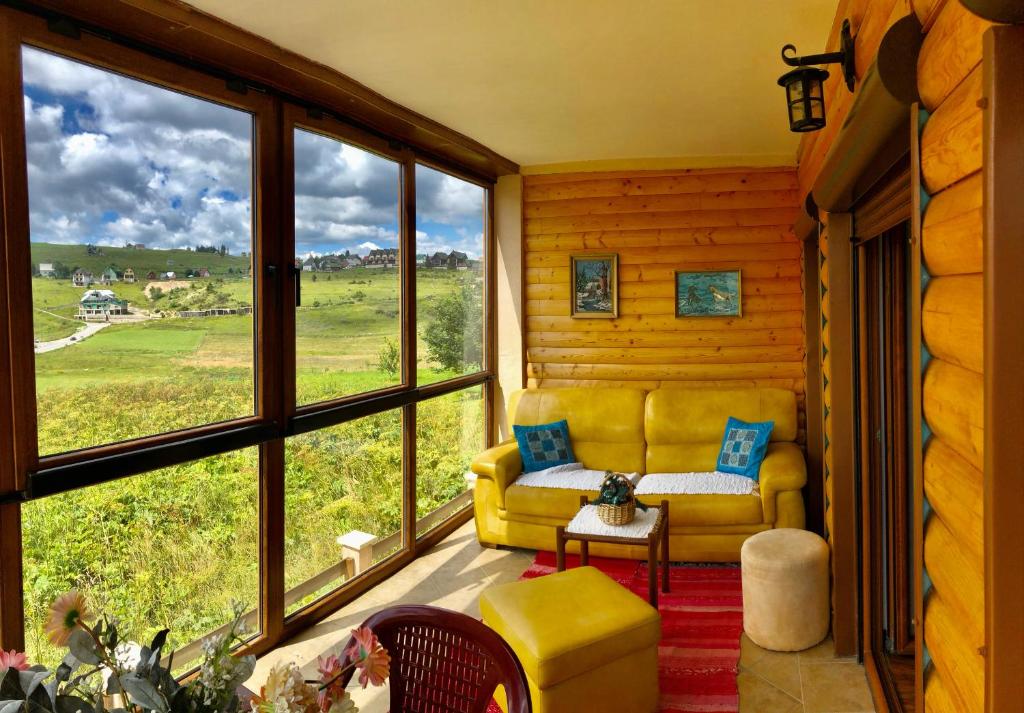 Gallery image of Zabljak centar in Žabljak