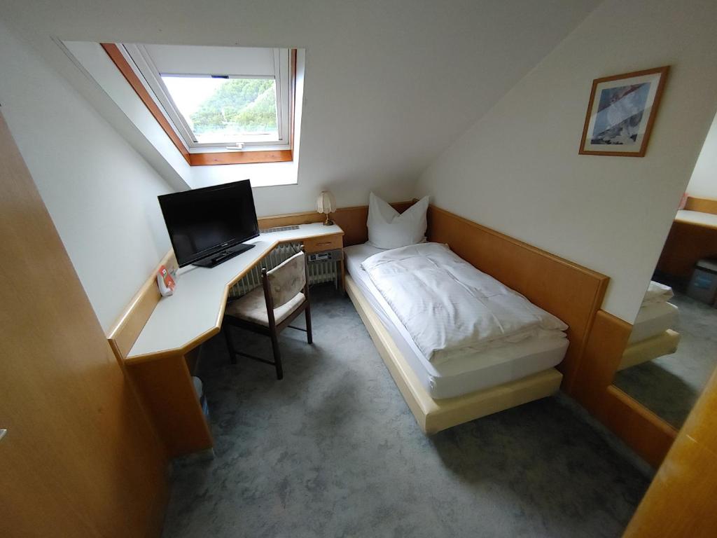 Hotel Adler - Habitación Individual
