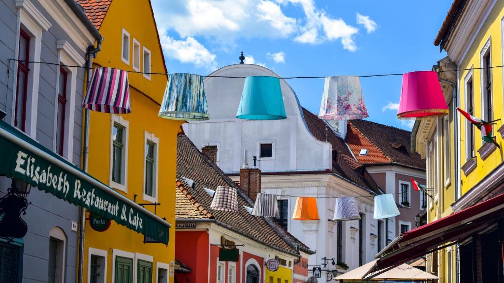 Imagem da galeria de Városi Vendégház Szentendre em Szentendre