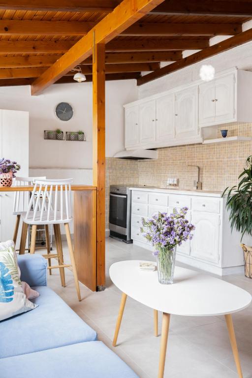 Margarita's House by the beach - Haus Mit Zwei Schlafzimmern