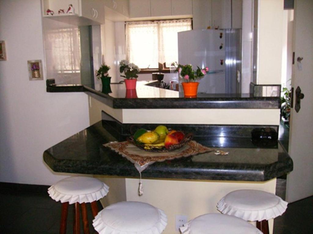  Confortável Apto.Com Piscina para 8 pessoas-Ubatuba-Enseada