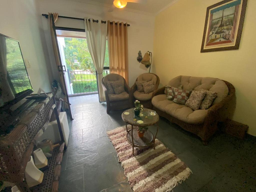  Confortável Apto.Com Piscina para 8 pessoas-Ubatuba-Enseada