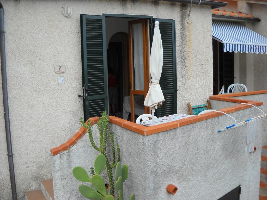 Kép -Casa Miclara Bilocale X 3 persone --- "Agave"- szállásáról Zancában a galériában