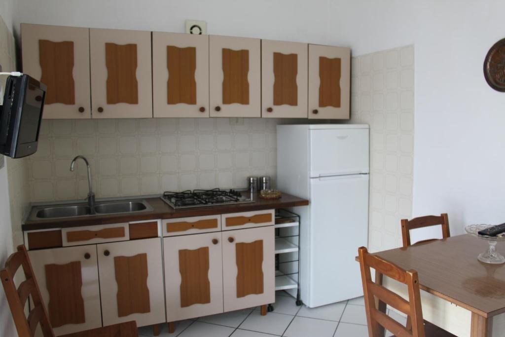 Kép -Casa Miclara Bilocale X 3 persone --- "Agave"- szállásáról Zancában a galériában